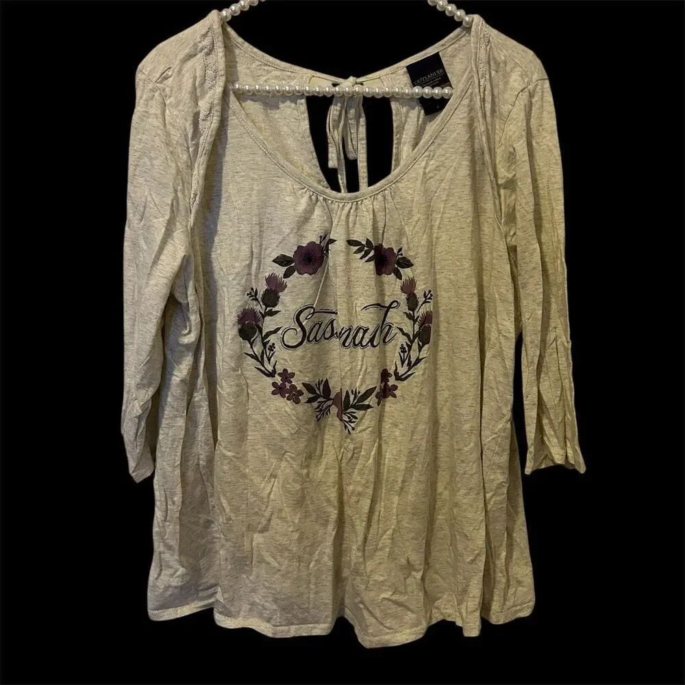 Womens Torrid Outlander Sassenach top Size 2 (18-20) Tshirt 3/4 Sleeves Irish